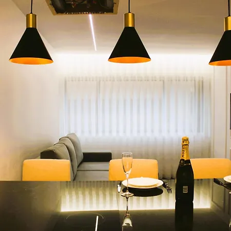 Apartment G 0.8 - G.oogle Nest Smart House